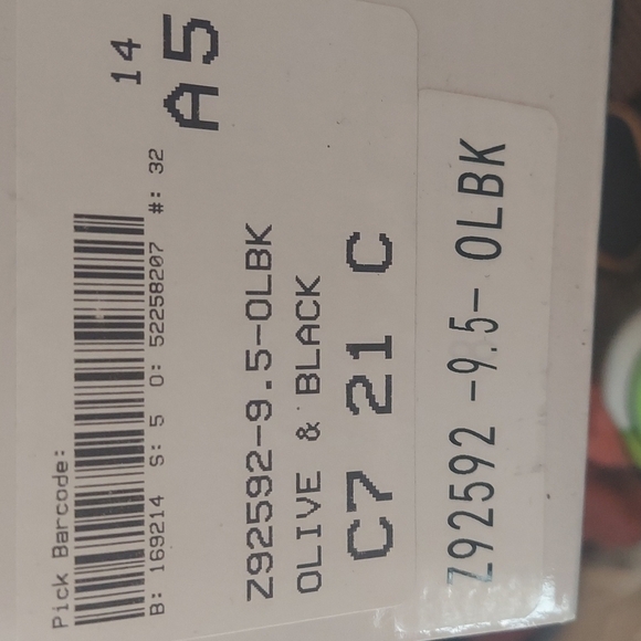 Venus Olive & Black sneakers - Picture 3 of 7